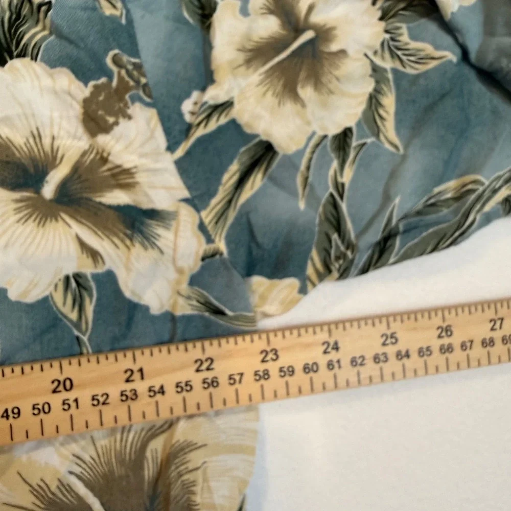 Sunny Island Hawaii Mens XL Blue Hibiscus Floral Rayon Aloha Camp Shirt‎ Summer